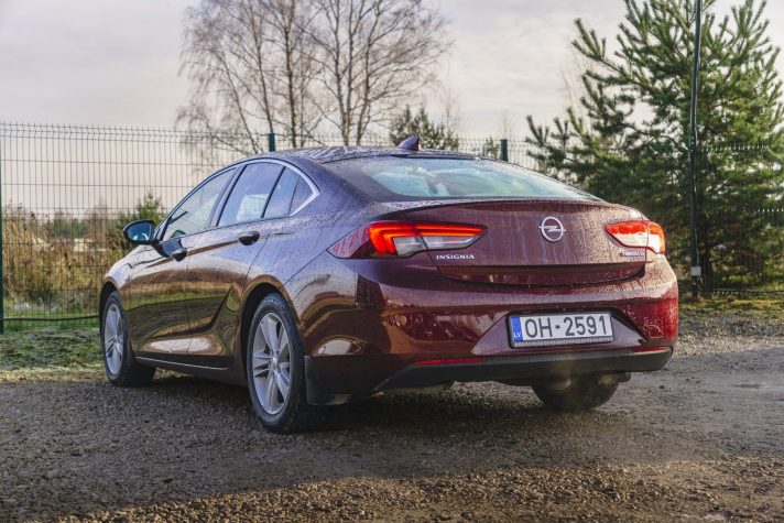 OPEL INSIGNIA GRAND TOURER