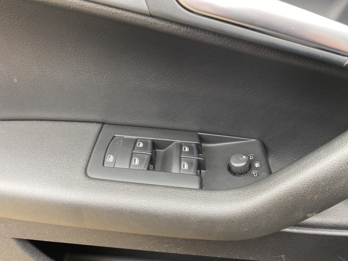 AUDI A4 1.9
