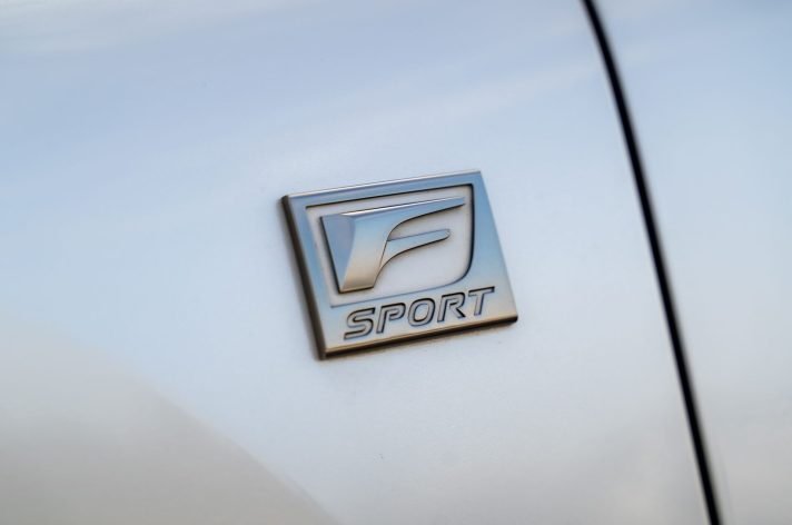 LEXUS NX300H