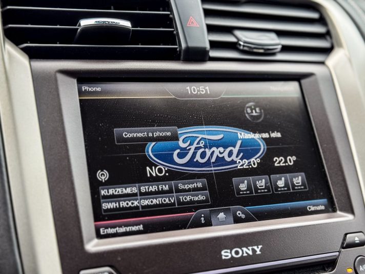 FORD MONDEO