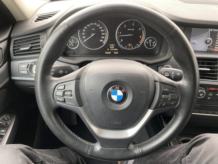 BMW X3 3.0D 180kw