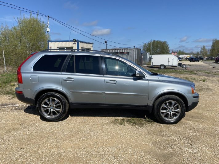 VOLVO XC-90
