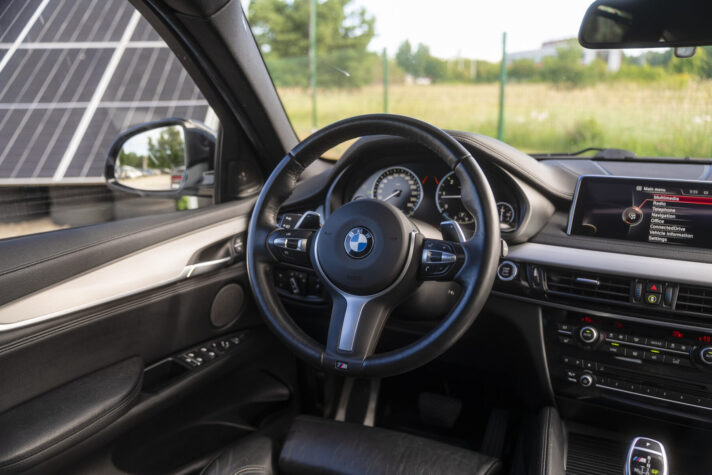 BMW X6 M50D