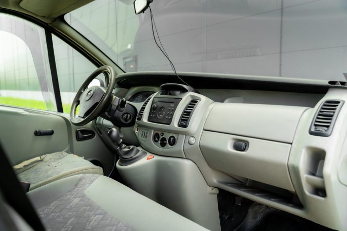 OPEL VIVARO