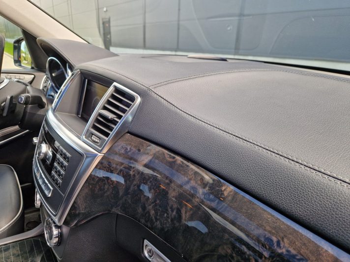 Tīko no Francijas MB GL 4MATIC 3.D