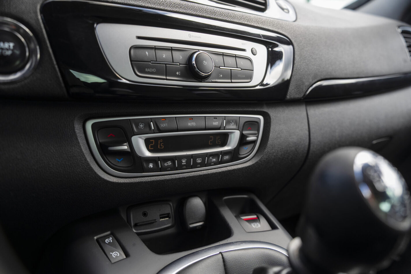 RENAULT MEGANE SCENIC