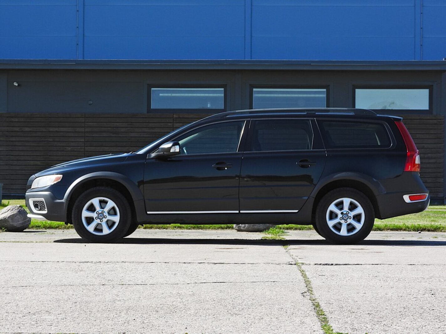 VOLVO XC70