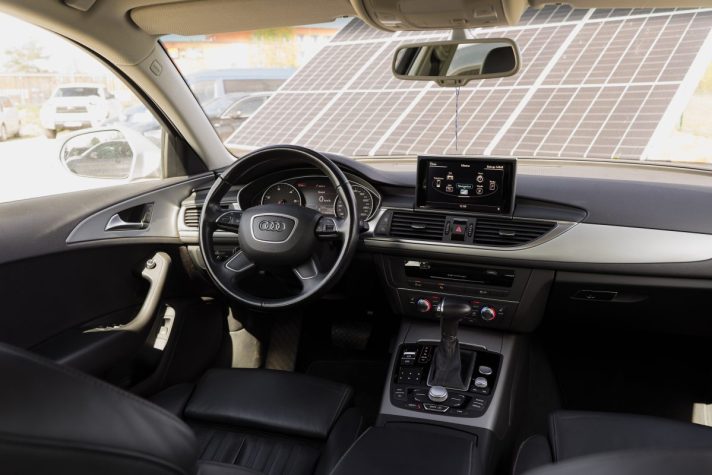 AUDI A6 AVANT