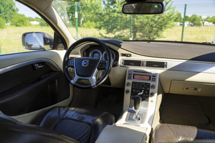 VOLVO XC 70