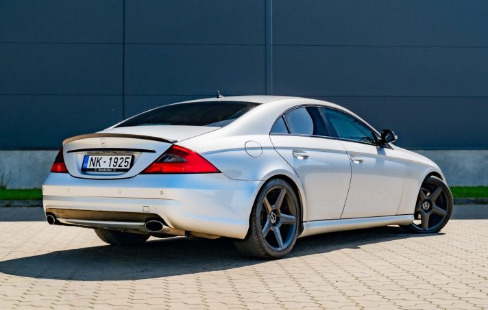 MERCEDES BENZ CLS 320