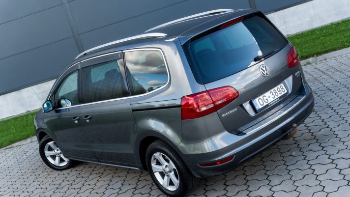 VW SHARAN