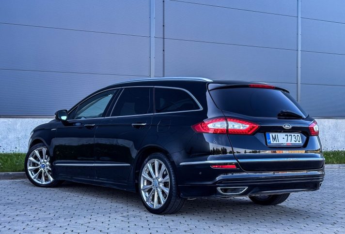 FORD MONDEO