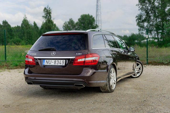 MERCEDES BENZ E350