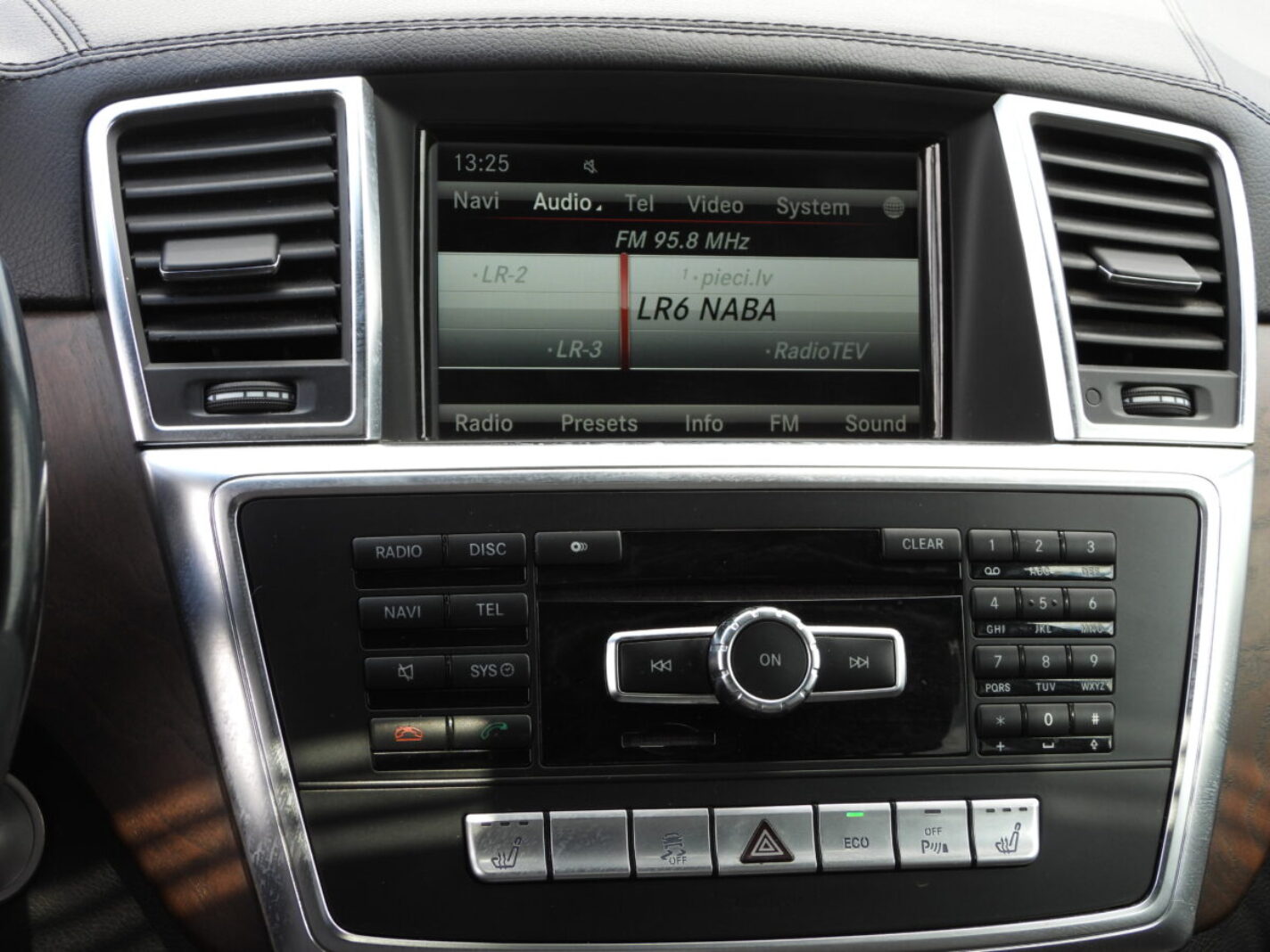 MERCEDES BENZ GL350