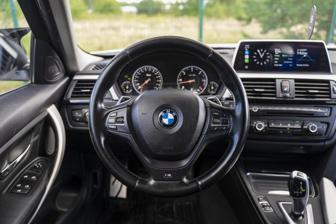 BMW 318 M-PACK
