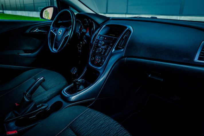 OPEL ASTRA SPORTS TOURER