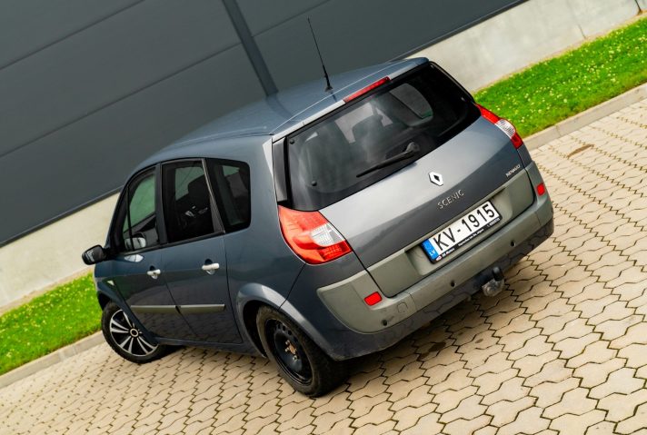 RENAULT MEGANE SCENIC