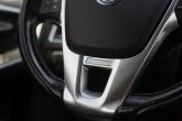 VOLVO XC60 R-DESIGN