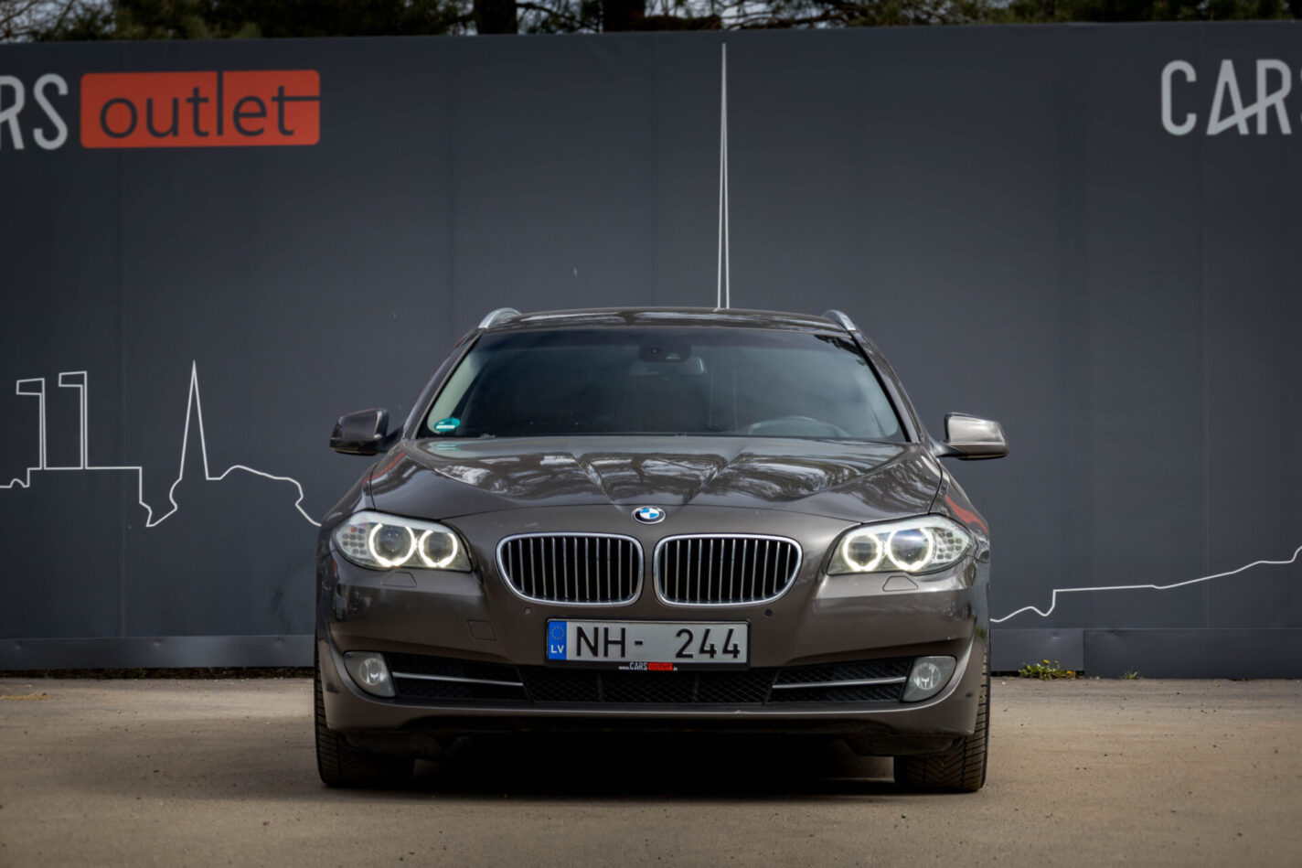 BMW 530
