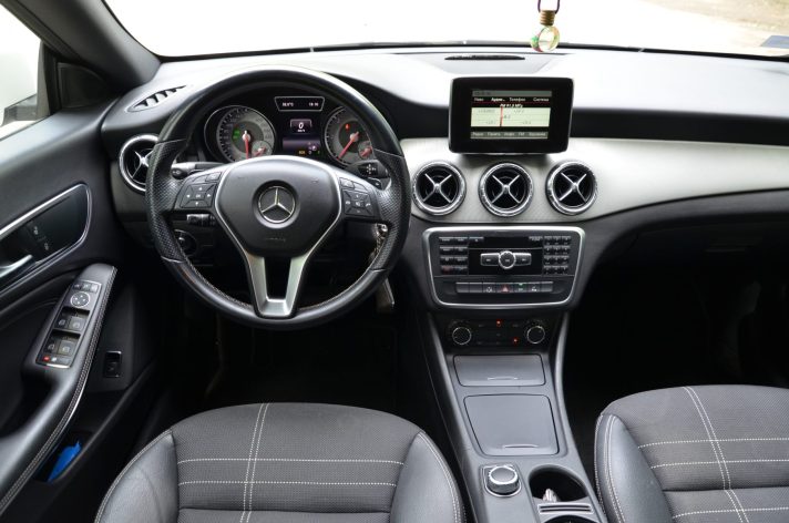 Mercedes-Benz Cla220 Sedans 2.2Cdi (125kw- 170z/s) Dīzelis ar automatisko ātrumkārbu.
