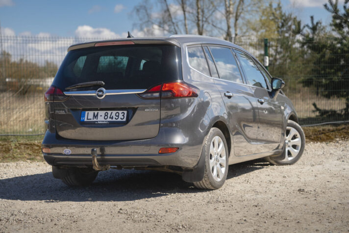 OPEL ZAFIRA TOURER