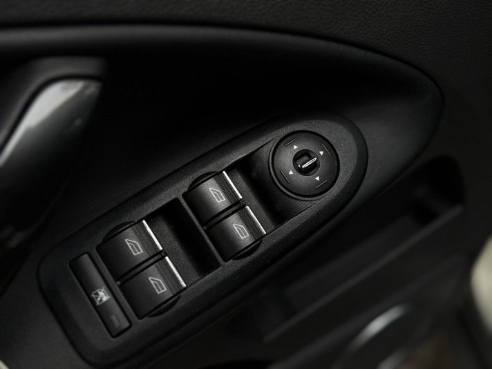 Ford Kuga Titanium / Individual
