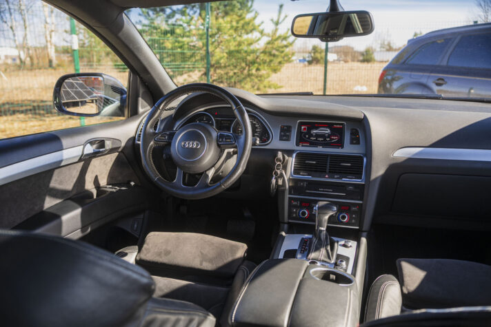 AUDI Q7 S-LINE FACE-LIFT