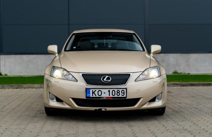 LEXUS IS 250