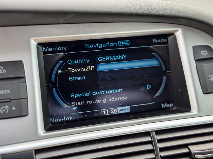 AUDI A6