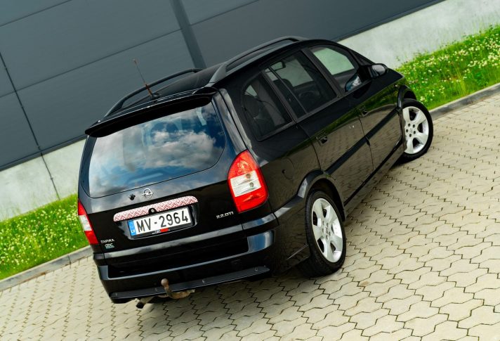 OPEL ZAFIRA