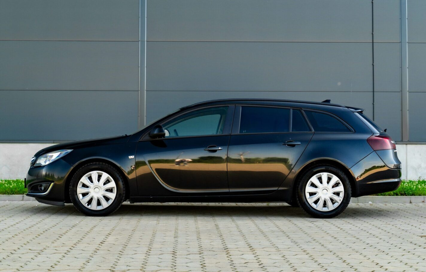 OPEL INSIGNIA SPORTS TOURER