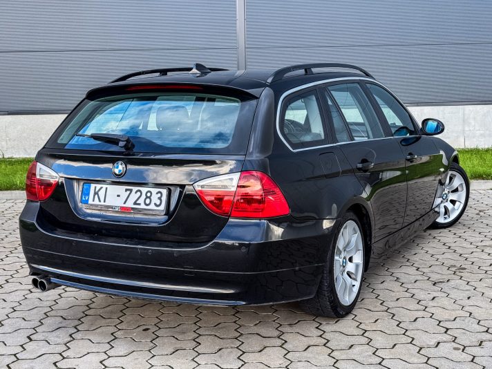 BMW 325