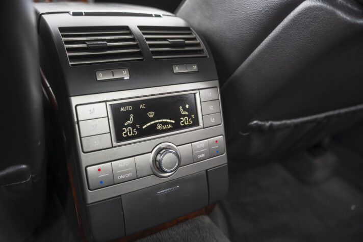 VW PHAETON