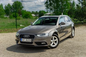 AUDI A4 AVANT