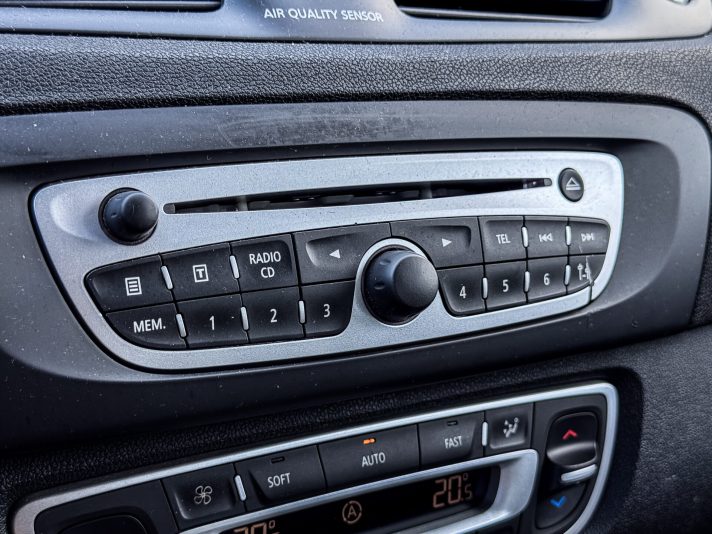 RENAULT MEGANE SCENIC