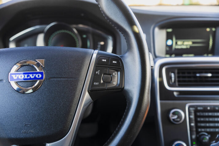 VOLVO V60 PLUG-IN HYBRID