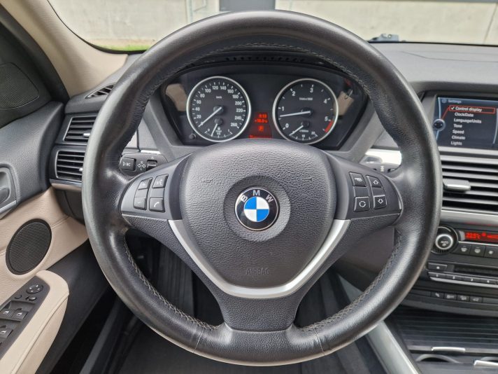 BMW X5 faclift 3D, Tikko ievests no Beļģijas. Teicama tehniskā un vizuālā stāvoklī.