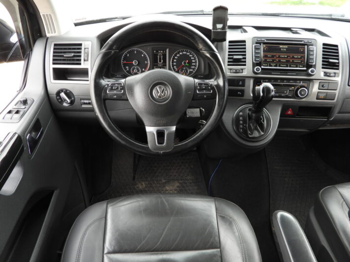 VW CARAVELLE