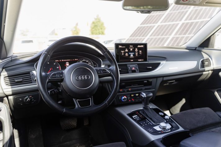 AUDI A6 LIMOUSINE QUATTRO