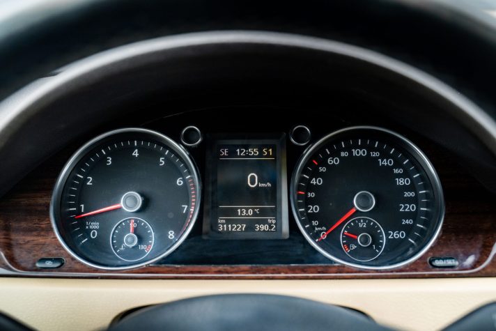 VW PASSAT
