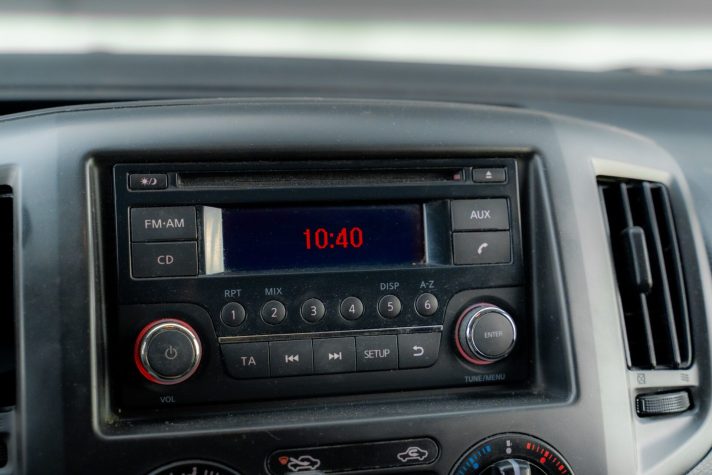NISSAN NV200