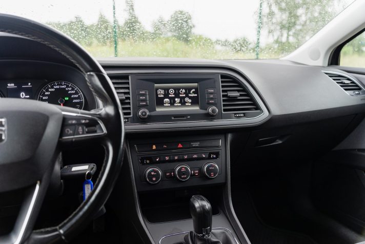 SEAT LEON ST
