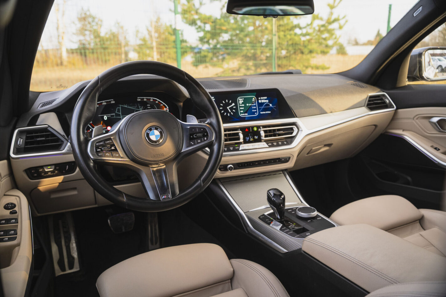 BMW 318I M-PACK