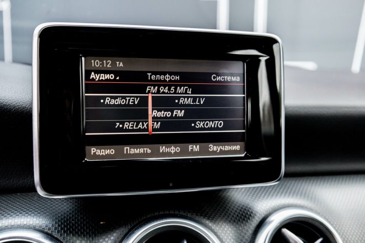 MERCEDES BENZ A180
