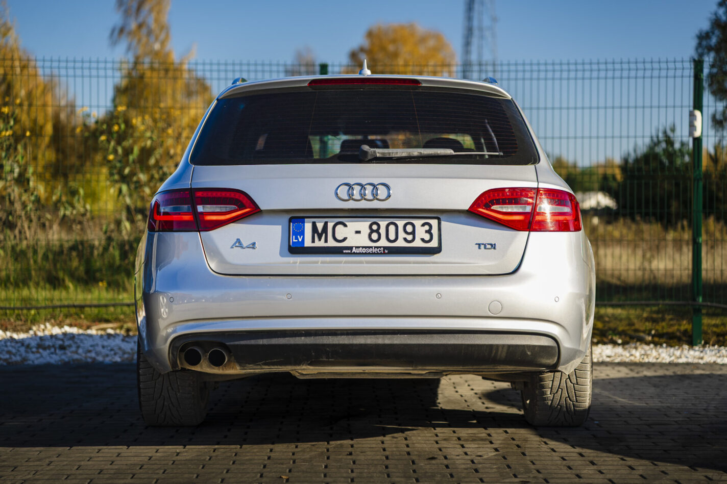 AUDI A4 AVANT