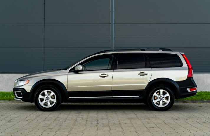 VOLVO XC70