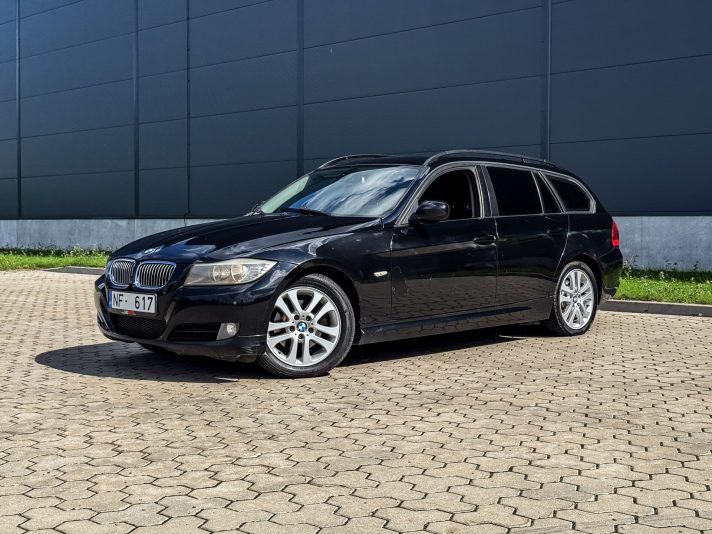 BMW 320