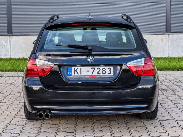 BMW 325