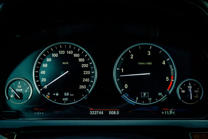 BMW 730