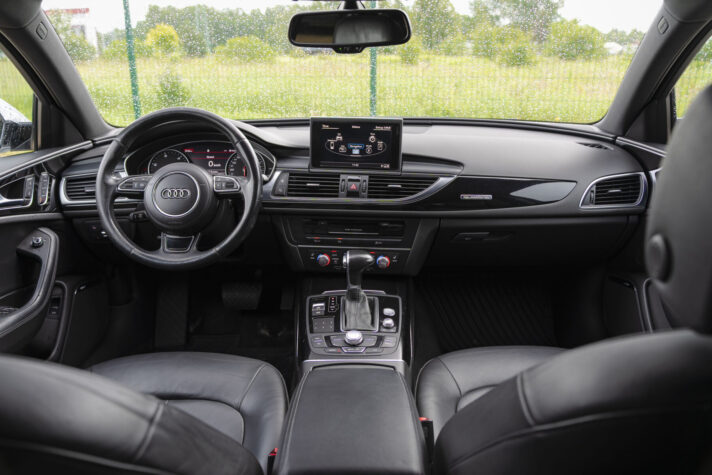 AUDI A6 LIMOUSINE QUATTRO